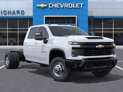 New 2026 Chevrolet Silverado 3500 - photo 1