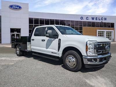 2024 Ford F-350 Crew Cab DRW RWD, Knapheide PGTD Gooseneck Flatbed Truck for sale #00T31510 - photo 1