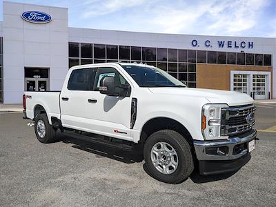 2025 Ford F-250 Crew Cab 4WD Pickup for sale #00T74320 - photo 1