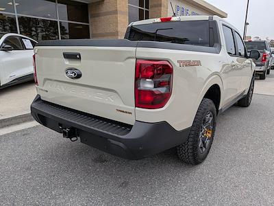 Used 2025 Ford Maverick - photo 1