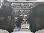 2025 Jeep Gladiator Crew Cab 4x4 Pickup for sale #T73715A - photo 20