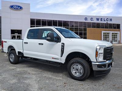2025 Ford F-250 Crew Cab 4WD Pickup for sale #00T48367 - photo 1