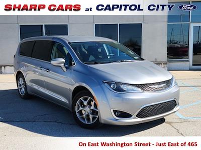 Used 2019 Chrysler Pacifica - photo 1