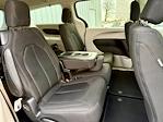 2019 Chrysler Pacifica FWD Minivan for sale #STK705673 - photo 9