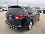 2018 Chrysler Pacifica FWD Minivan for sale #T26042B - photo 2