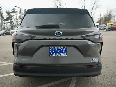 Used 2023 Toyota Sienna XLE Minivan for sale #Z6043 - photo 2