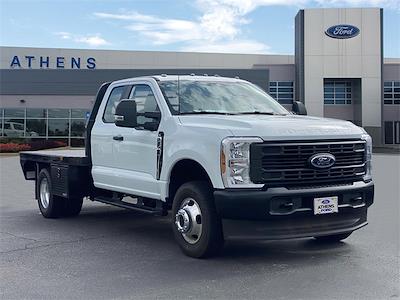 New 2025 Ford F-350 XL Super Cab 4WD Legend X Flatbed Truck for sale #ED90179 - photo 1