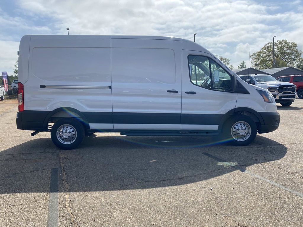 New 2026 Ford Transit 250 - photo 5