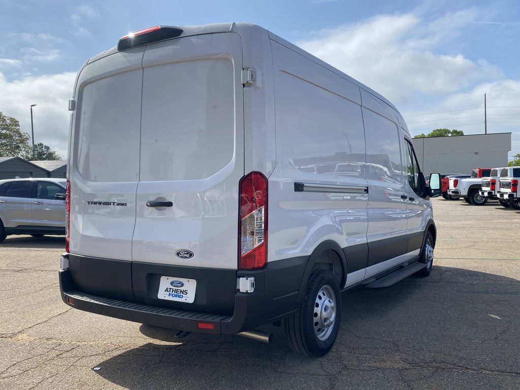 New 2026 Ford Transit 250 - photo 6