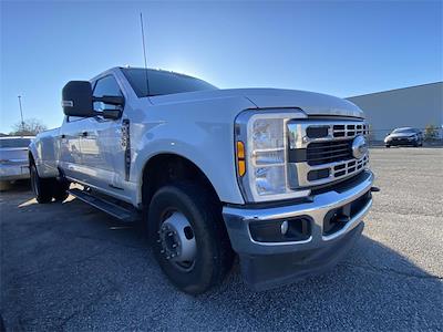 2025 Ford F-350 Crew Cab DRW 4WD Pickup for sale #P25437 - photo 1