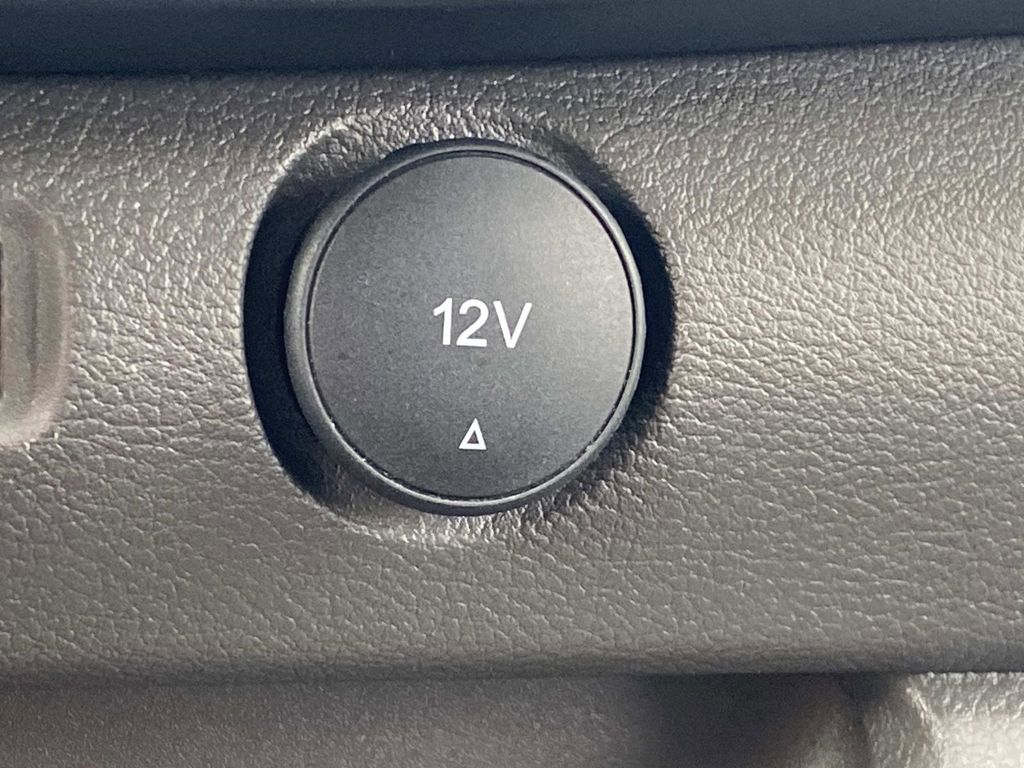Used 2025 Ford Transit 250 - photo 27