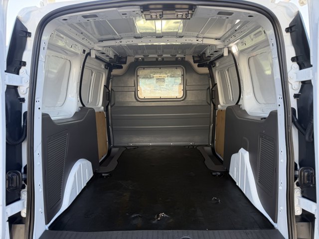 Used 2022 Ford Transit Connect - photo 2