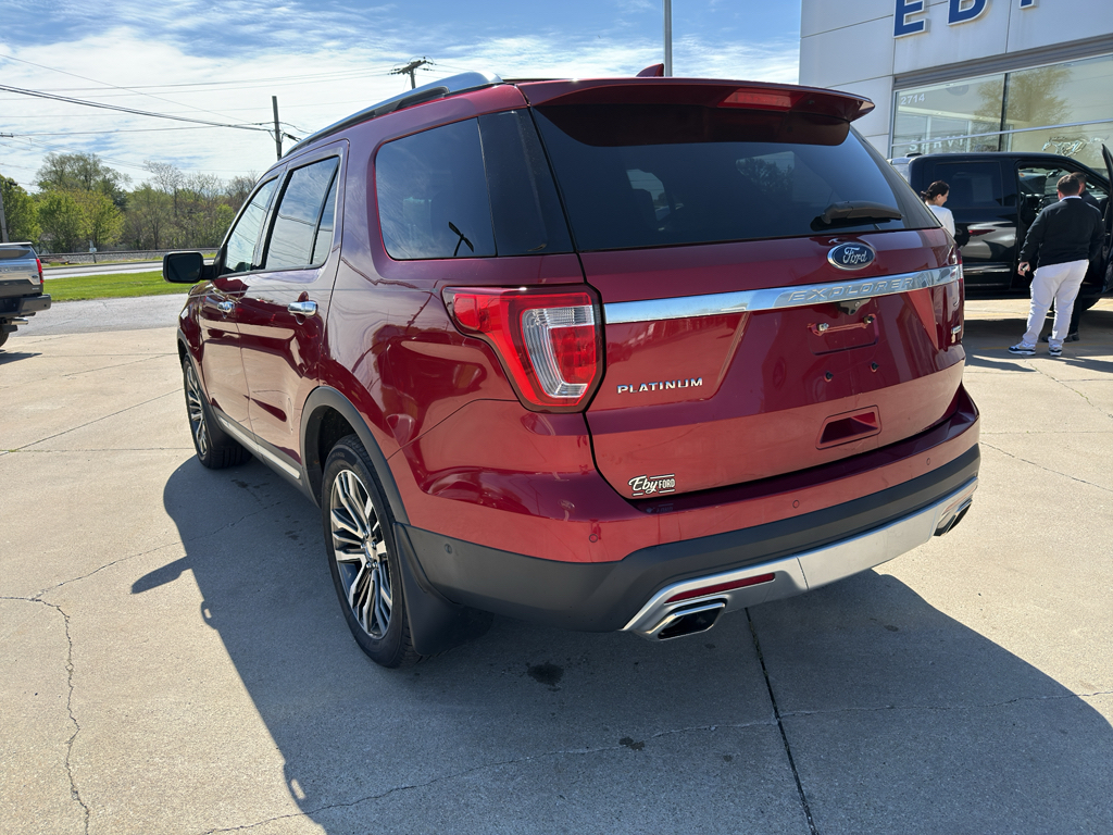 Used 2016 Ford Explorer - photo 3