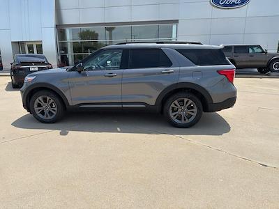 Used 2022 Ford Explorer - photo 1