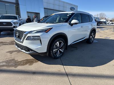 Used 2023 Nissan Rogue - photo 1