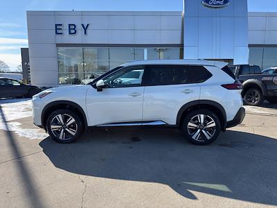 Used 2023 Nissan Rogue - photo 1