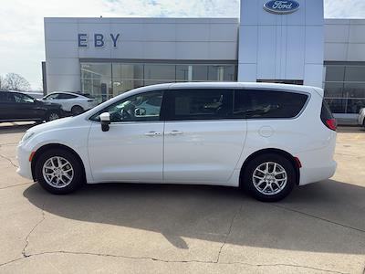 Used 2023 Chrysler Voyager - photo 1