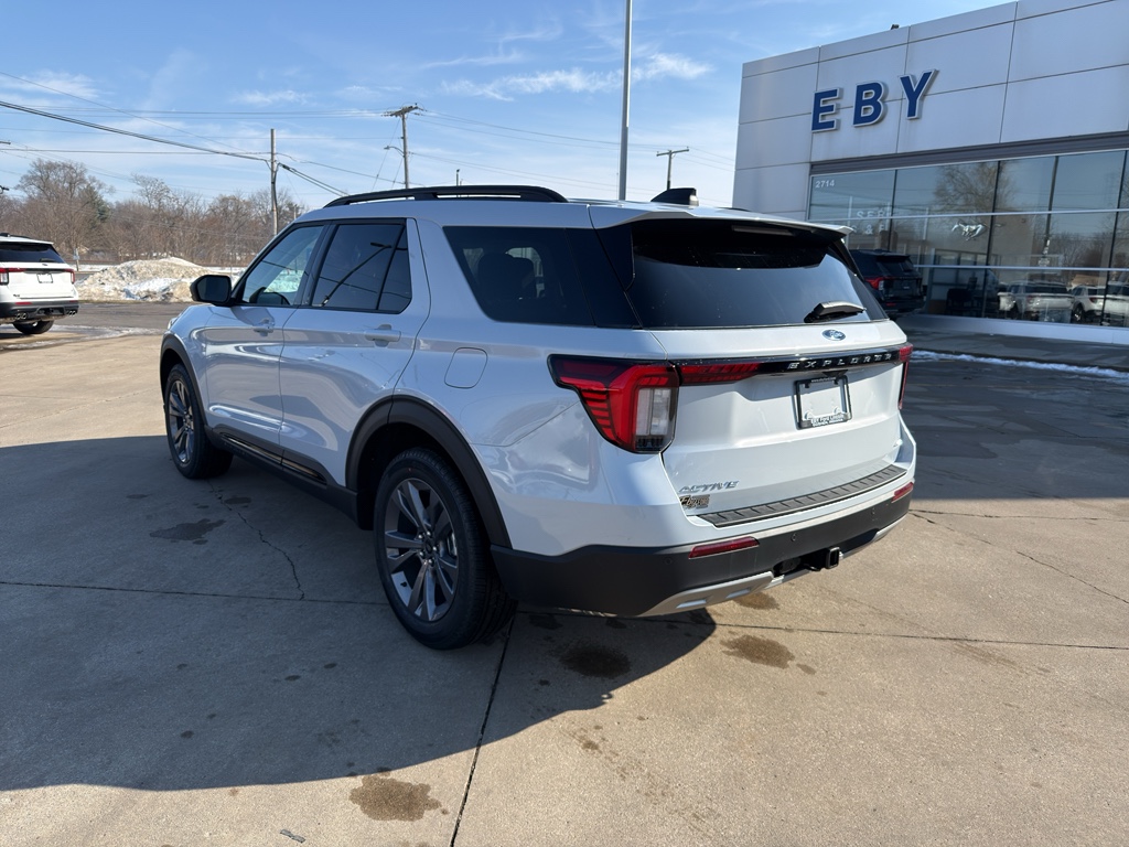New 2026 Ford Explorer - photo 2