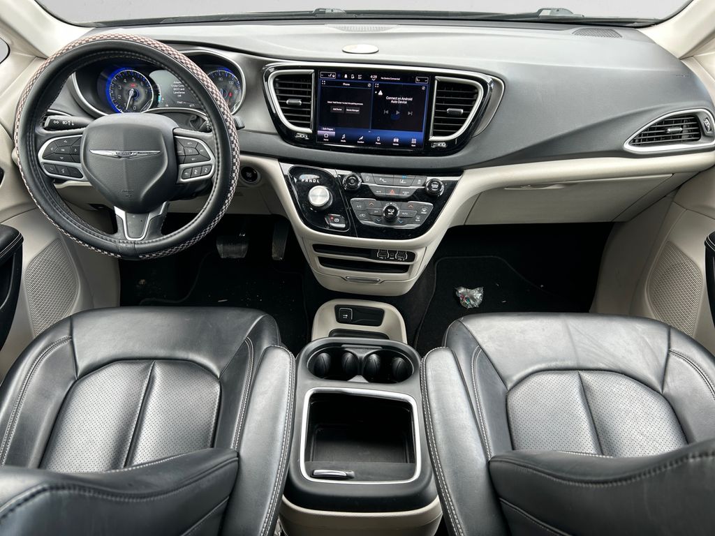 Used 2023 Chrysler Pacifica - photo 12
