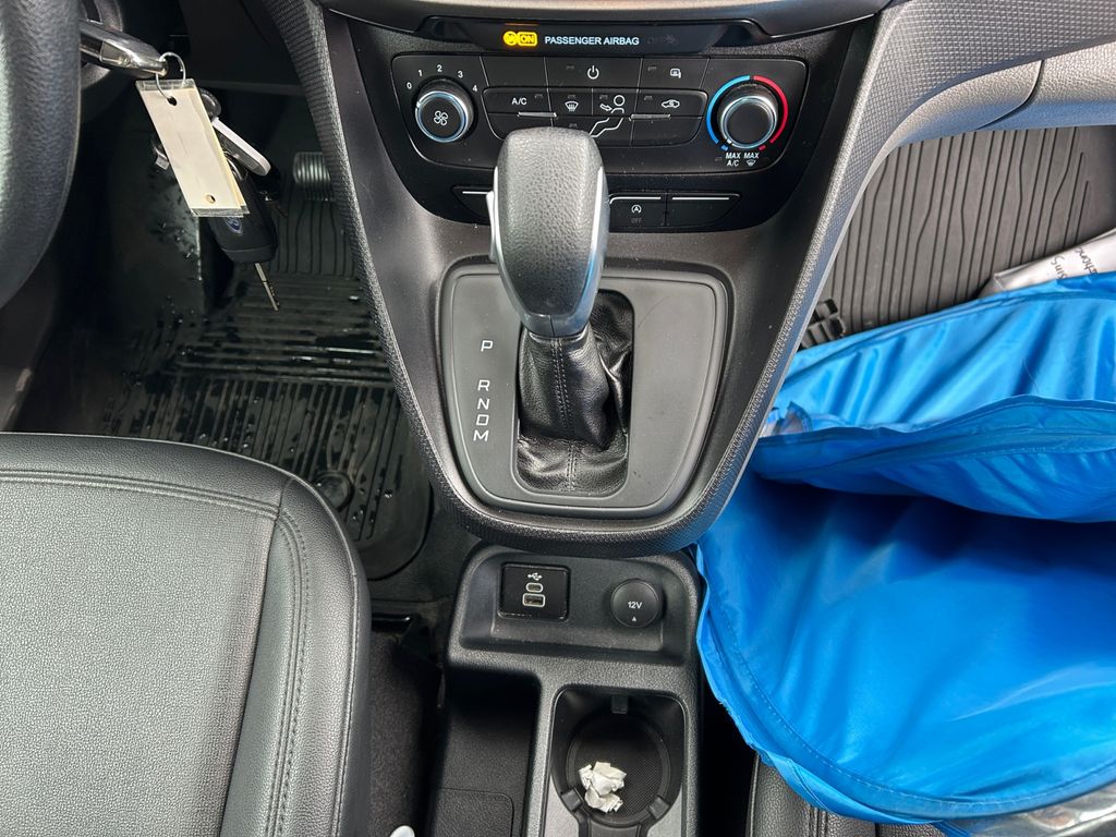 Used 2022 Ford Transit Connect - photo 13