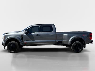 Used 2025 Ford F-450 - photo 1