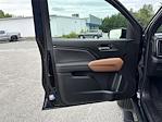 New 2025 GMC Canyon AT4 Crew Cab 4WD Pickup for sale #E13610 - photo 22