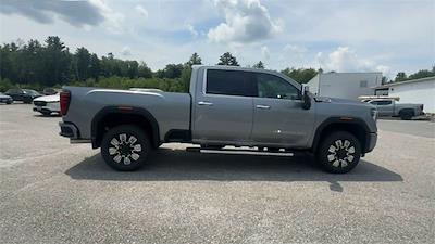 New 2025 GMC Sierra 2500 Denali Crew Cab 4WD Pickup for sale #E13668 - photo 2