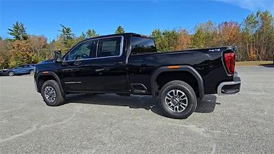 New 2025 GMC Sierra 2500 SLE Crew Cab 4WD Pickup for sale #E13751 - photo 2