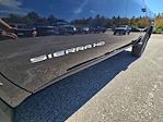 New 2025 GMC Sierra 2500 SLE Crew Cab 4WD Pickup for sale #E13755 - photo 33