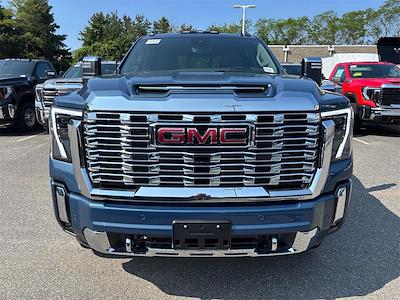 New 2025 GMC Sierra 2500 Denali Crew Cab 4WD Pickup for sale #225684 - photo 2