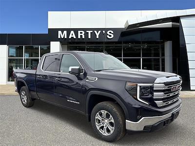 New 2025 GMC Sierra 1500 SLE Crew Cab 4WD Pickup for sale #225369 - photo 1