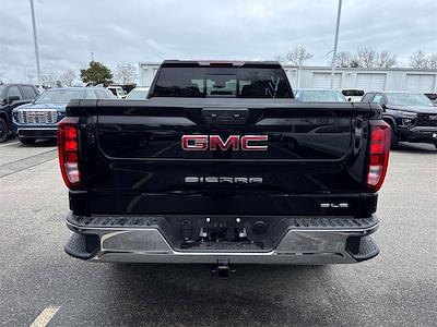 New 2025 GMC Sierra 1500 SLE Crew Cab 4WD Pickup for sale #225331 - photo 2