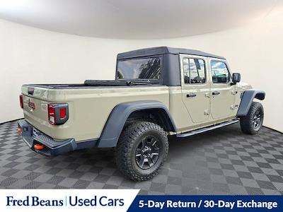2020 Jeep Gladiator Crew Cab 4WD Pickup for sale #W50279P - photo 2