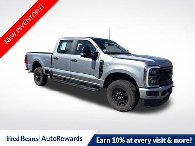Used 2024 Ford F-250 - photo 1
