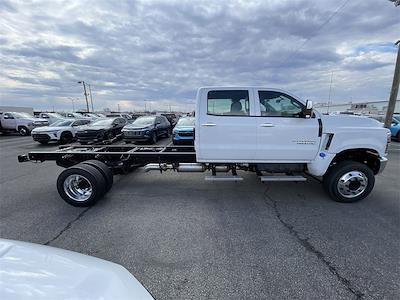 2024 Chevrolet Silverado 5500 Crew Cab DRW 4WD Cab Chassis for sale #CF4T093493 - photo 1