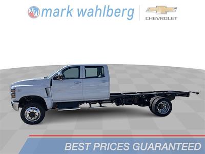 2024 Chevrolet Silverado 5500 Crew Cab DRW 4WD Cab Chassis for sale #CF4T263314 - photo 1