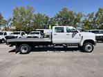 2024 Chevrolet Silverado 5500 Crew Cab DRW 4WD, Knapheide PGTD Gooseneck Flatbed Truck for sale #CF4T263316 - photo 21