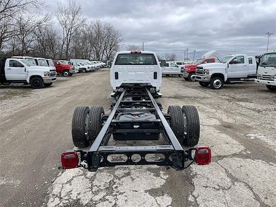 2024 Chevrolet Silverado 5500 Regular Cab DRW RWD Cab Chassis for sale #CF4T654639 - photo 2