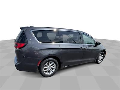 2023 Chrysler Pacifica FWD Minivan for sale #PCA581871 - photo 2