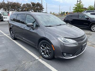 Used 2018 Chrysler Pacifica Touring L Plus Minivan for sale #PCB188512 - photo 1