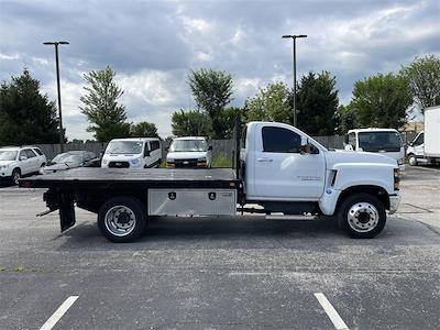 2020 Chevrolet Silverado 5500 Regular Cab DRW RWD Flatbed Truck for sale #PCB393963 - photo 1