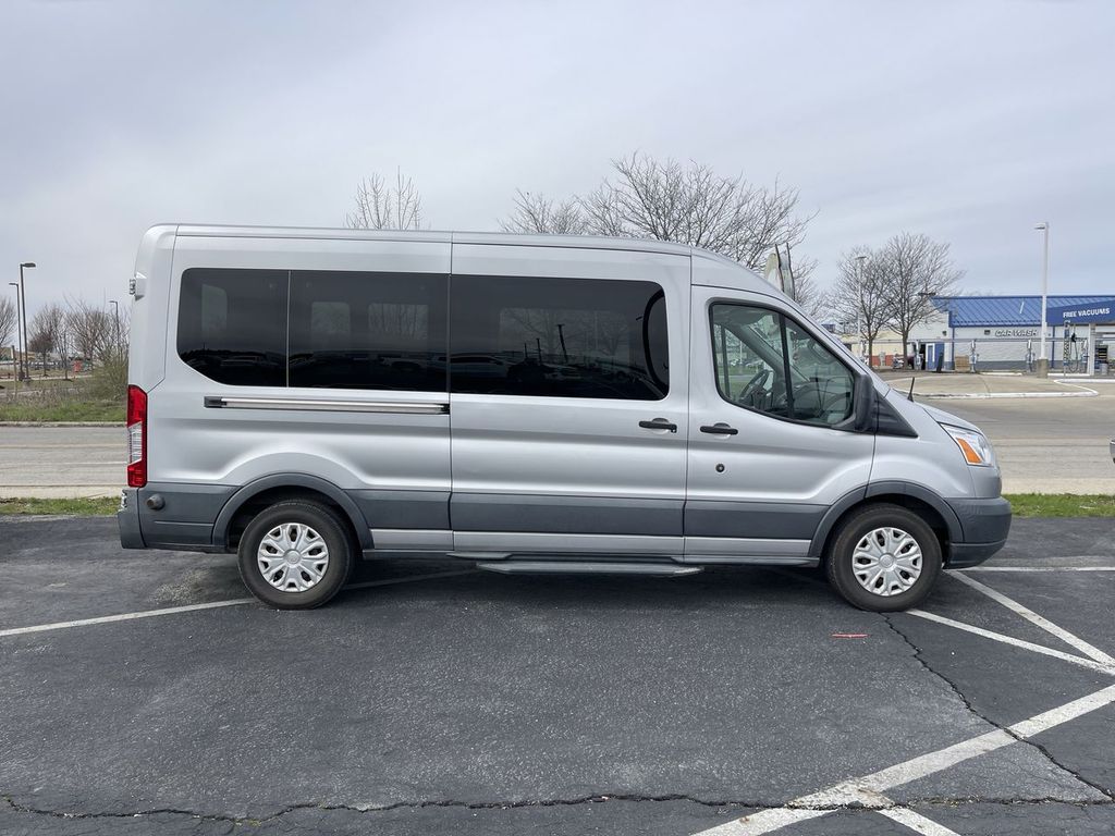 Used 2018 Ford Transit 350 - photo 1