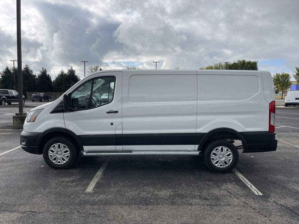 Used 2023 Ford Transit 250 - photo 8