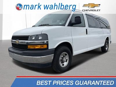 Used 2019 Chevrolet Express 3500 1LT 4x2 Passenger Van for sale #PCE298833 - photo 1