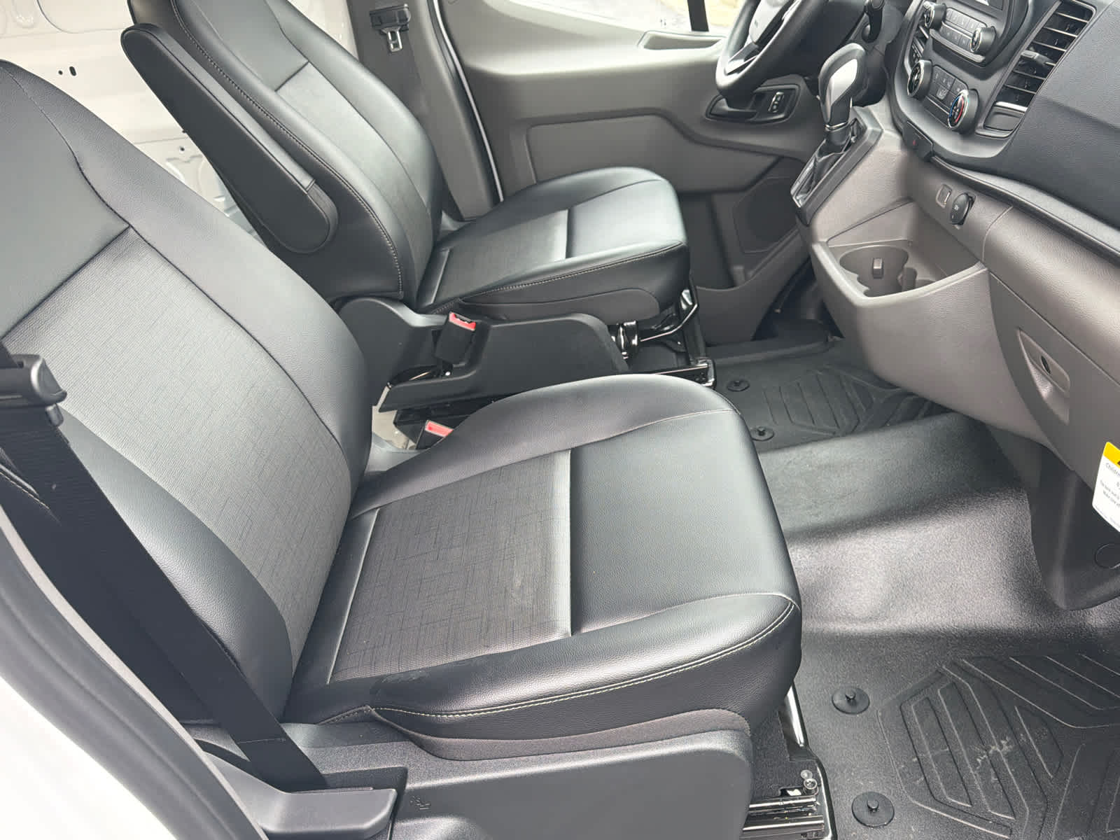 New 2024 Ford Transit 150 - photo 15