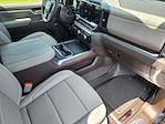 New 2025 GMC Sierra 2500 SLT Crew Cab 4WD Pickup for sale #G298425 - photo 19