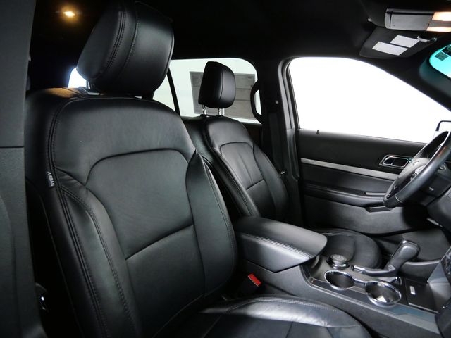 Used 2018 Ford Explorer - photo 13