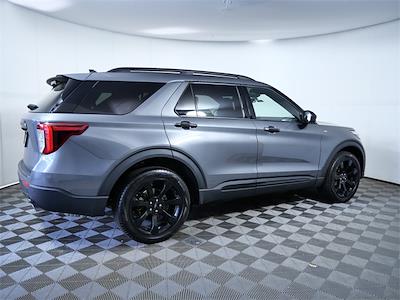 2023 Ford Explorer 4WD SUV for sale #32200X - photo 2