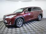 2017 Toyota Highlander AWD SUV for sale #32267XA - photo 6