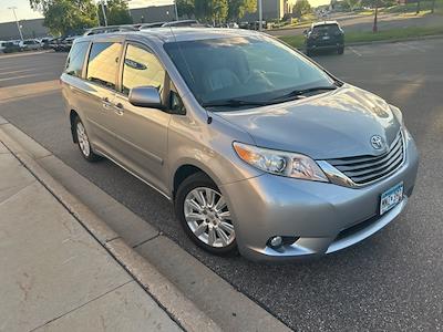 2013 Toyota Sienna 4x4 Minivan for sale #32384Z - photo 1